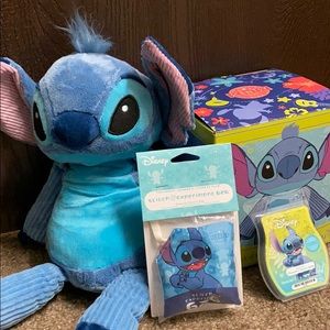 Scentsy Disney Stitch Scentsy Buddy Gift Set